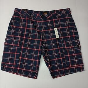 Lee Cargo Shorts Men's Size 40 Blue Red Plaid Checkered